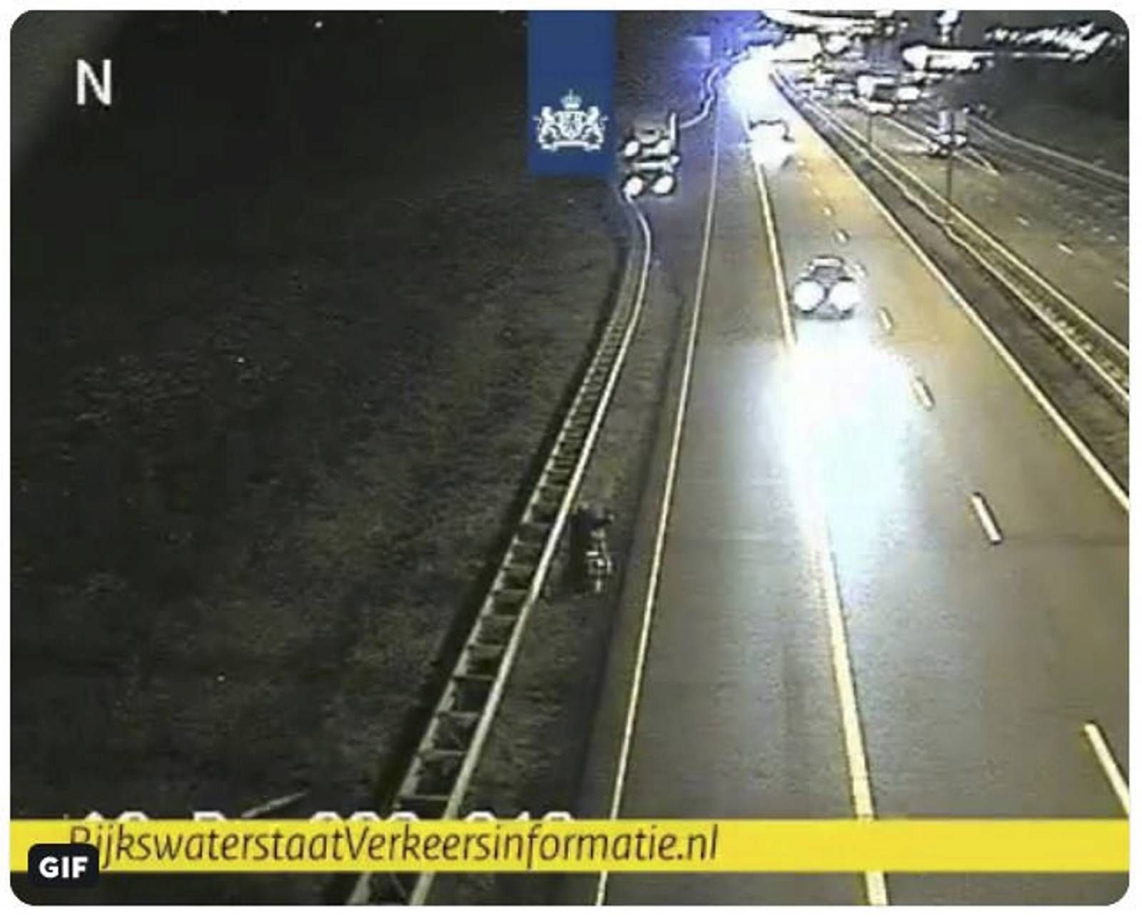 Halsbrekende toeren langs de snelweg