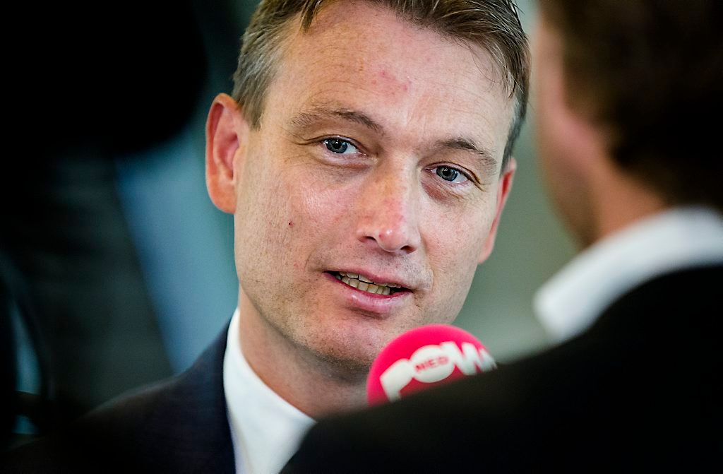VVDfractievoorzitter Zijlstra ontvangt kogelbrief VVDfractievoorzitter Zijlstra ontvangt kogelbrief