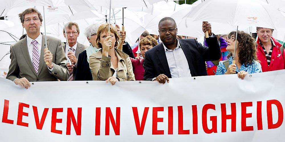 Leers belooft streng maar rechtvaardig beleid