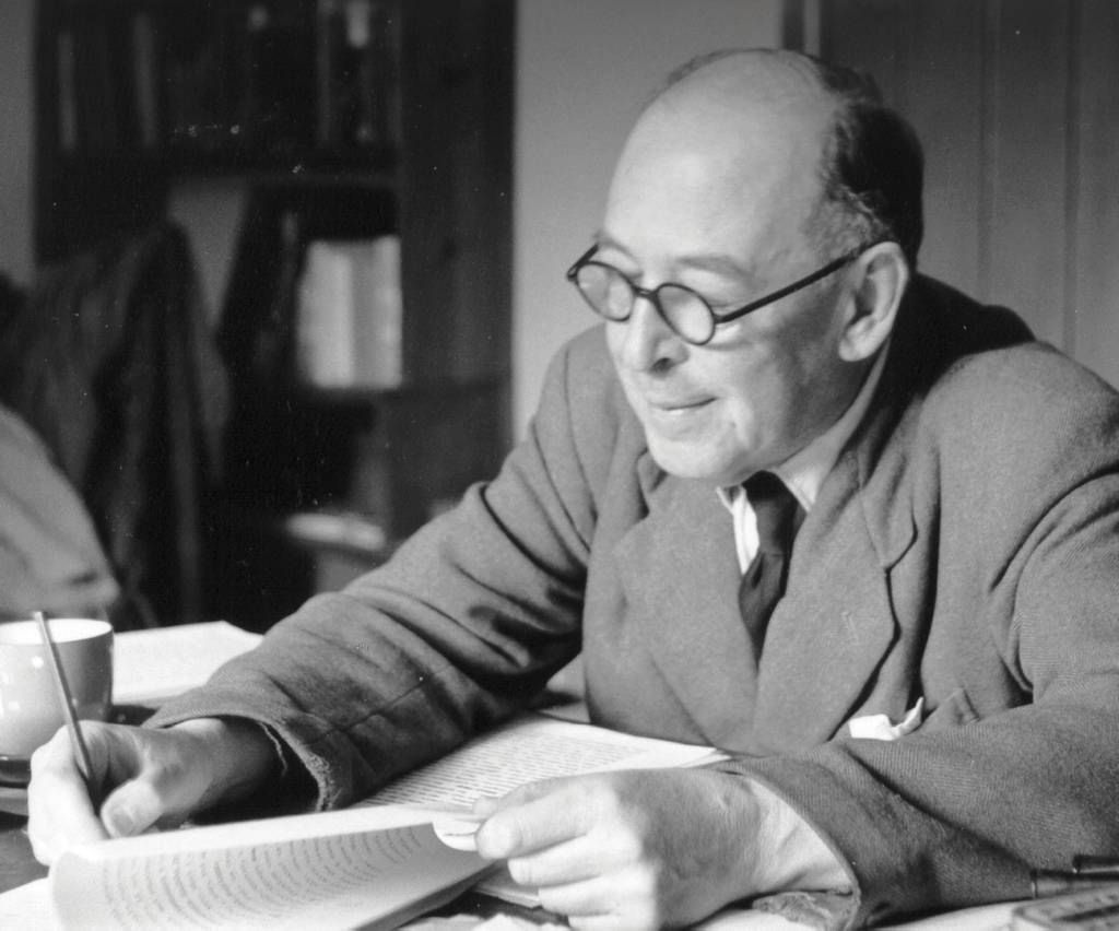 C s lewis lewis c live s taples vol 27 essay 06 picture